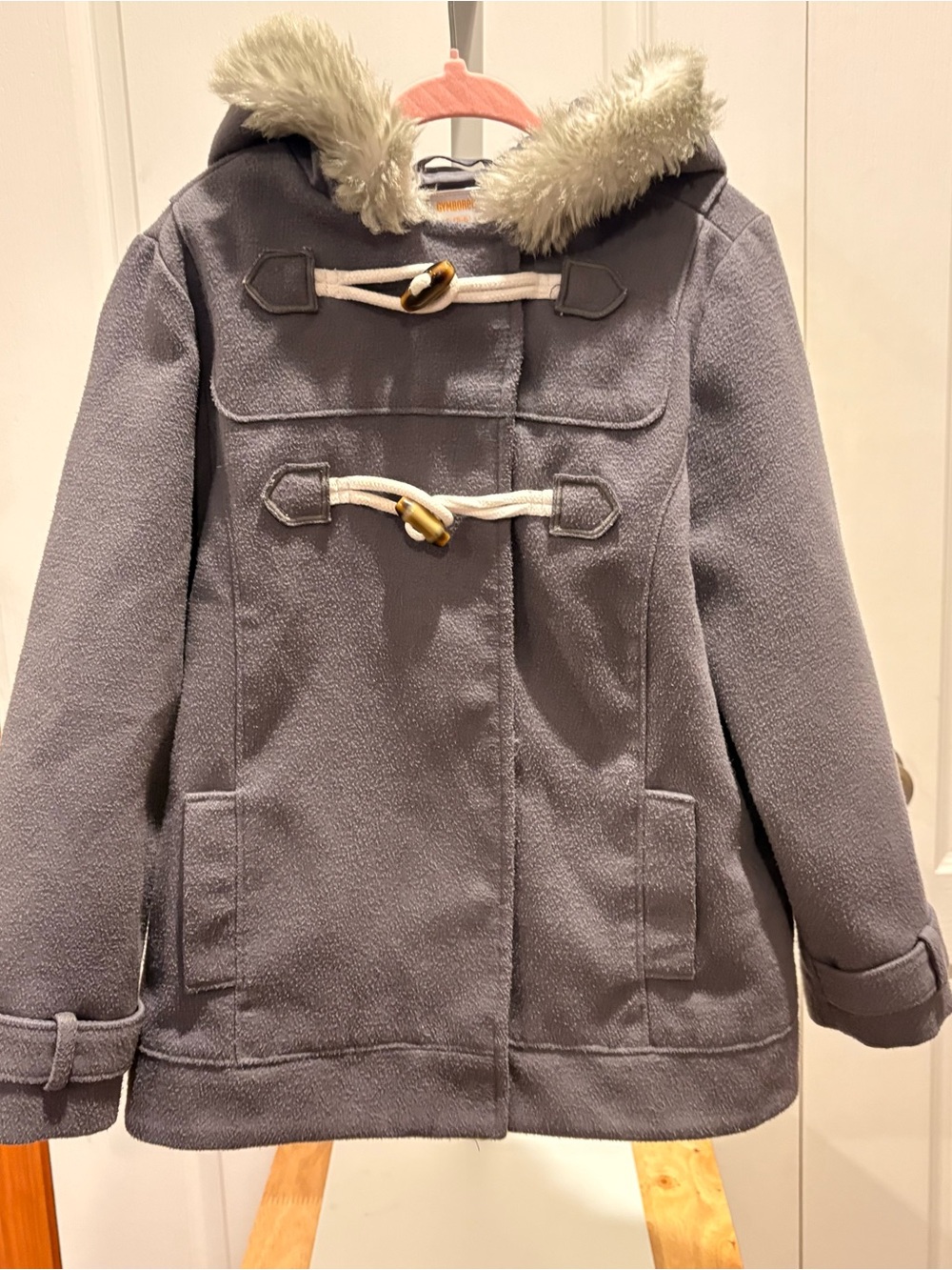 Gymboree Girls 5/6 Gray Faux Fur Hood Toggle Duffle Winter Coat